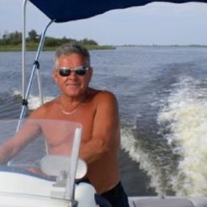 Meet your Posher, Leonard